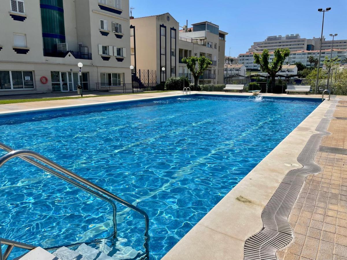 La Marina Seaview Penthouse Apartment Ситжес Екстериор снимка